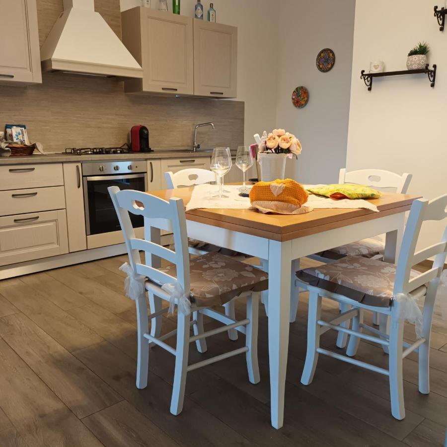 La Casa Di Sopra Apartment มาร์ตาโน ภายนอก รูปภาพ